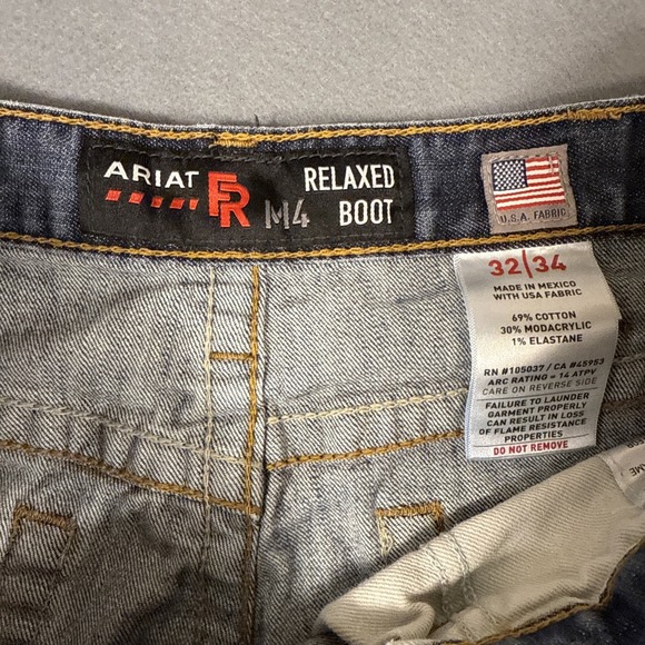Ariat FR M4 Relaxed Boot Cut Jeans MENS 32x34 Blue Flame Resistant CAT 2 - Picture 4 of 10